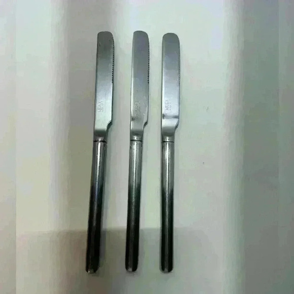 Mikasa Bread/Butter Knives - Lot Of 3 - Picture 1 of 4